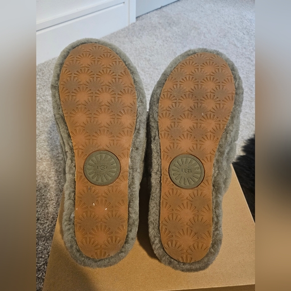 Green Ugg Fluff yeah - Picture 9 of 10